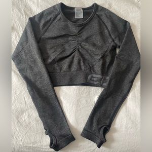 ECHT Women’s Arise scrunch grey long sleeve workout top